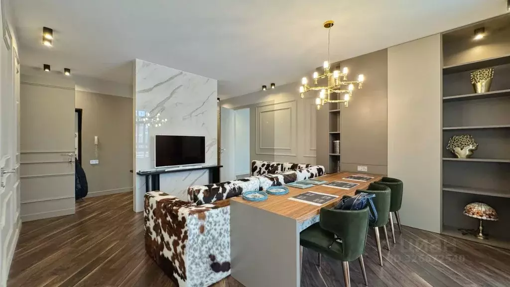 2-к кв. Татарстан, Казань ул. Островского, 107 (82.4 м) - Фото 1