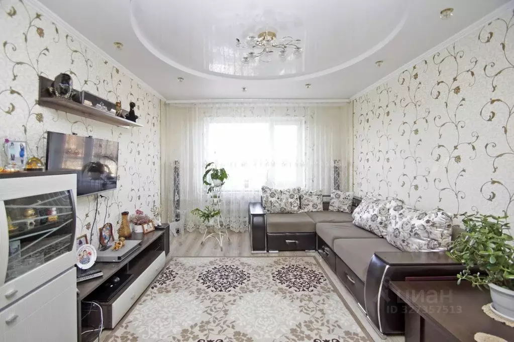 3-к кв. Омская область, Омск ул. 33-я Северная, 27 (63.0 м) - Фото 1