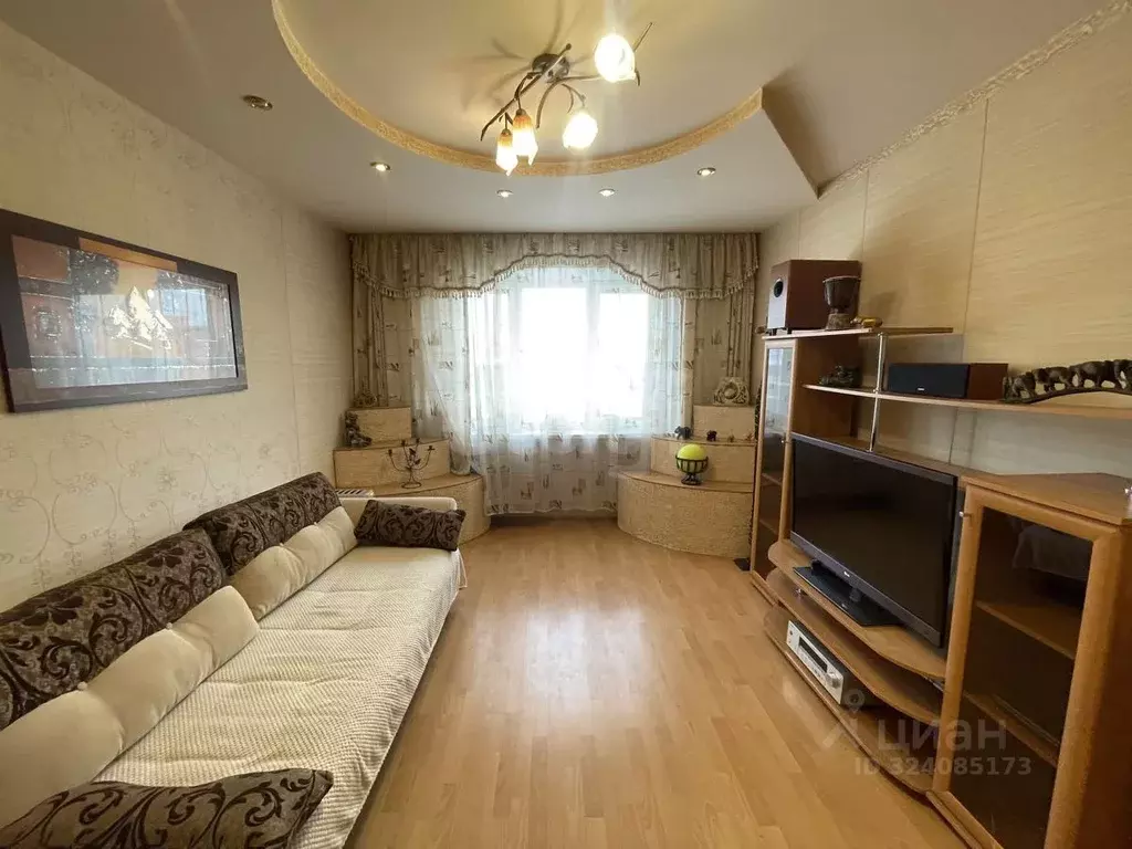 3-к кв. Смоленская область, Вязьма ул. Воинов-интернационалистов, 5к1 ... - Фото 1