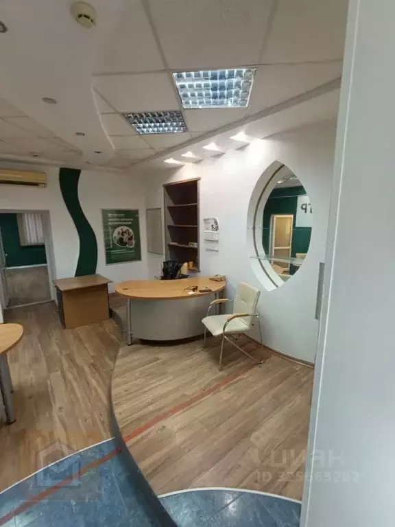 Офис в Севастополь ул. Новороссийская, 55 (66 м) - Фото 2