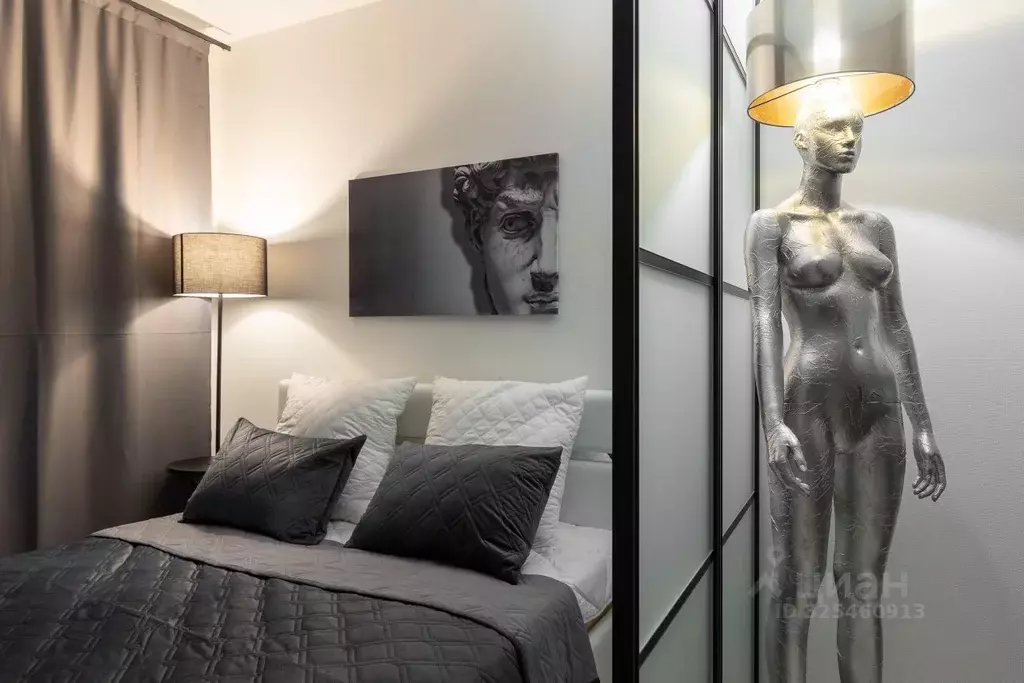 Студия Санкт-Петербург бул. Александра Грина, 4 (30.0 м) - Фото 0