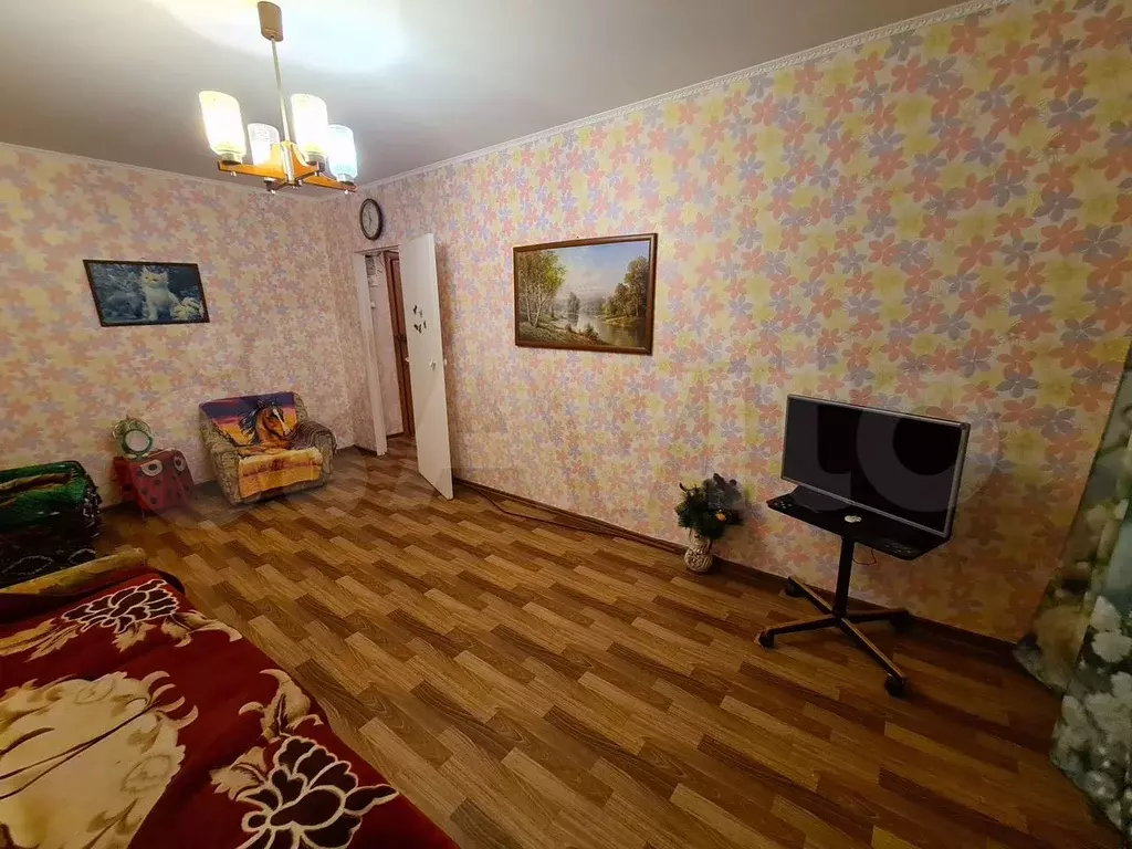 1-к. квартира, 48 м, 1/9 эт. - Фото 1