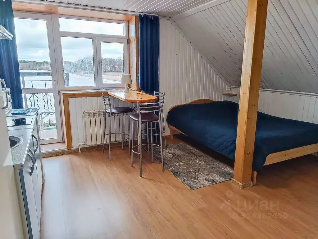 Комната Тверская область, Осташков ул. Урицкого, 2 - Фото 1