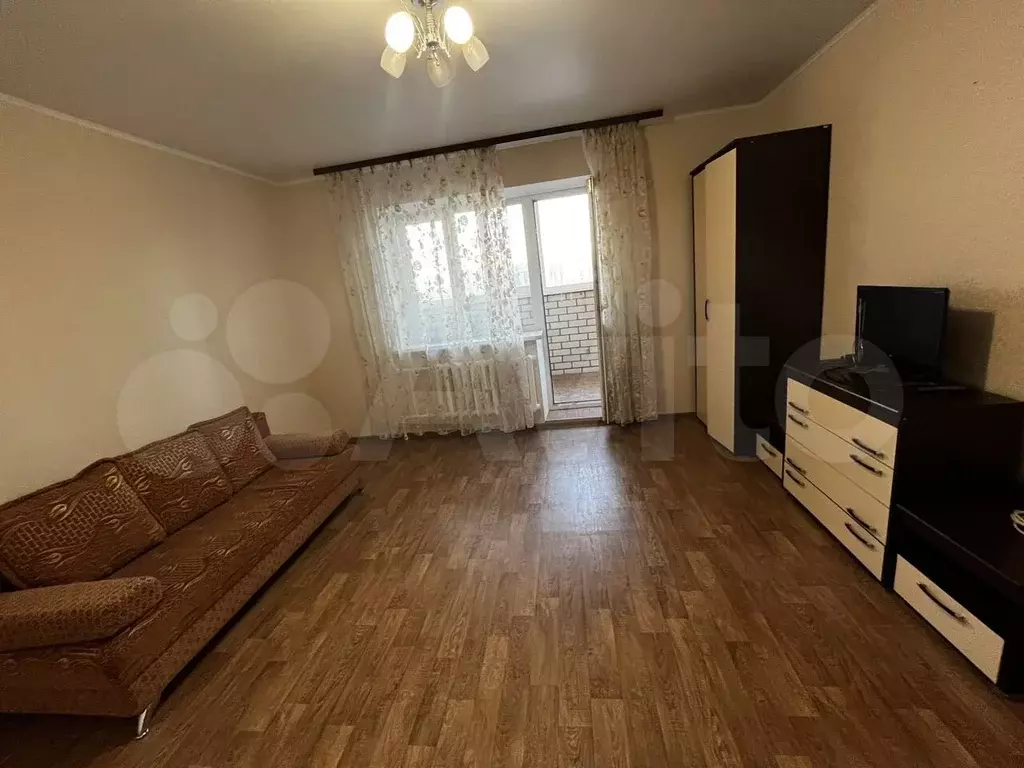 1-к. квартира, 50 м, 8/16 эт. - Фото 1