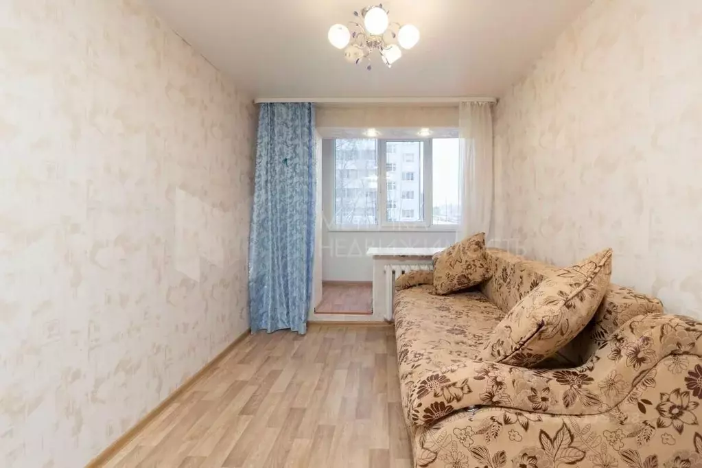 Студия Тюменская область, Тюмень ул. Мельникайте, 113 (13.3 м) - Фото 1