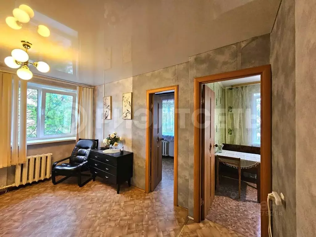 1-к кв. Мурманская область, Мурманск ул. Свердлова, 58 (31.7 м) - Фото 0