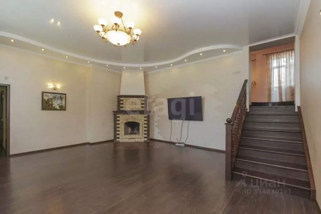 Дом в Омская область, Омск ул. 6-я Солнечная (507 м) - Фото 1