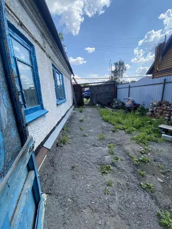 3-к кв. Курганская область, Курган ул. Кузнецова, 47 (57.0 м) - Фото 0