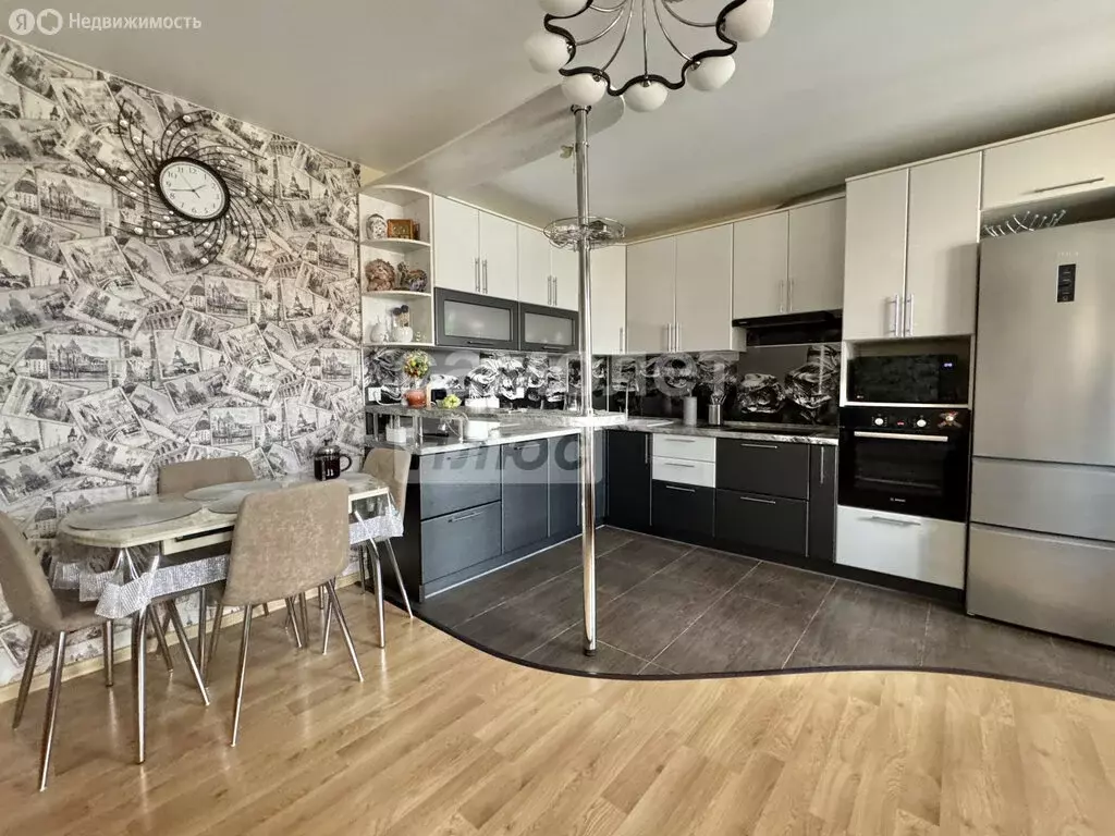 3-комнатная квартира: Тамбов, улица Сенько, 26А (72 м) - Фото 1