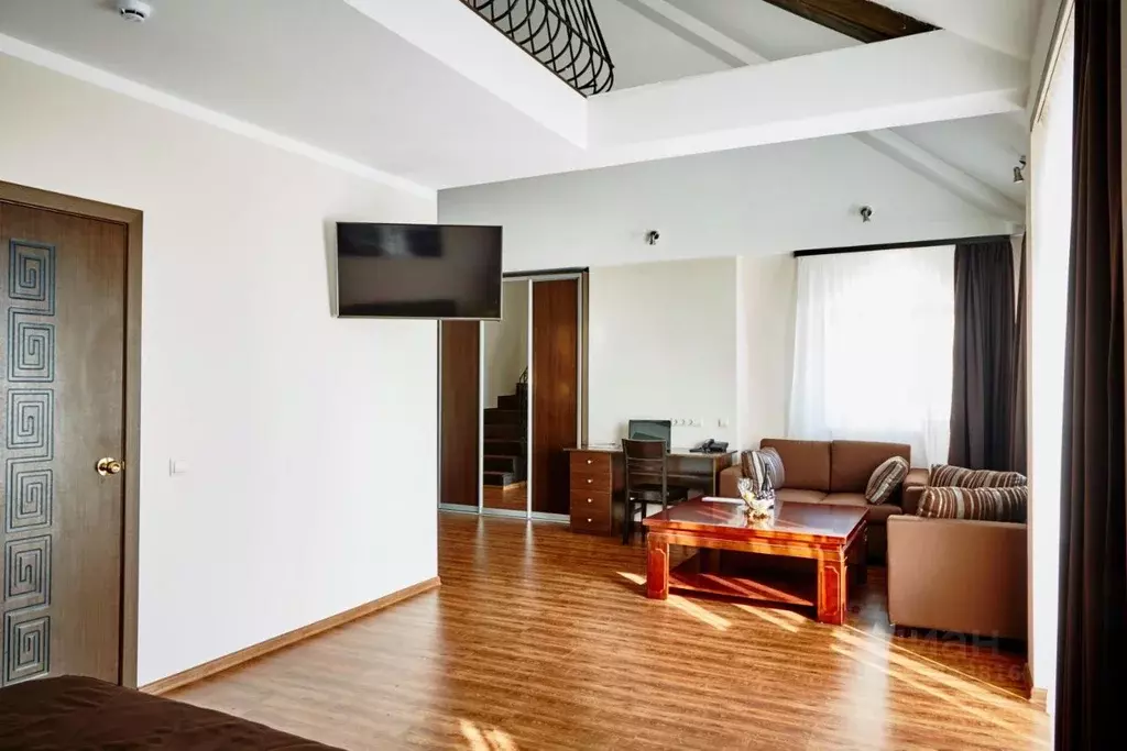 Комната Приморский край, Владивосток Океанский просп., 26Б (55.0 м) - Фото 2