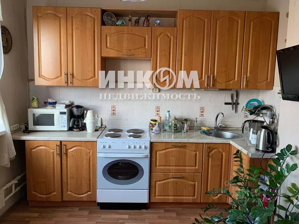 3-к кв. Москва ул. Менжинского, 38К1 (74.2 м) - Фото 1