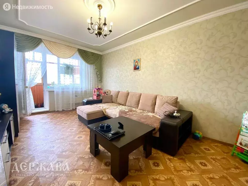 2-комнатная квартира: Старый Оскол, улица Хмелёва, 10 (54 м) - Фото 1