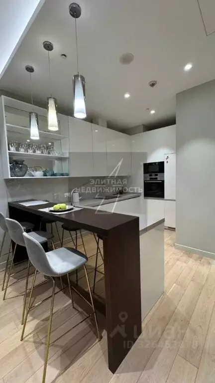 2-к кв. Москва 1-й Красногвардейский проезд, 22с2 (62.0 м) - Фото 1