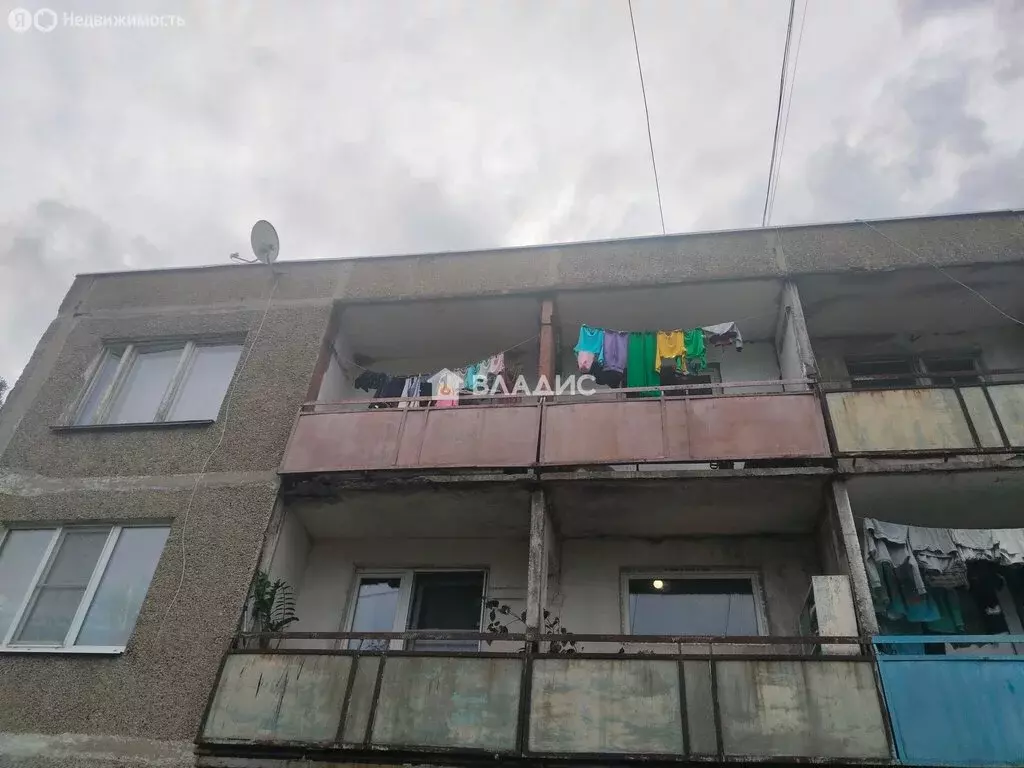 3-комнатная квартира: деревня Авдеево, 48 (68.4 м) - Фото 1