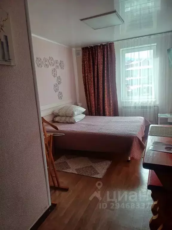 Комната Иркутская область, Слюдянка ул. 40 лет Октября, 11 - Фото 1