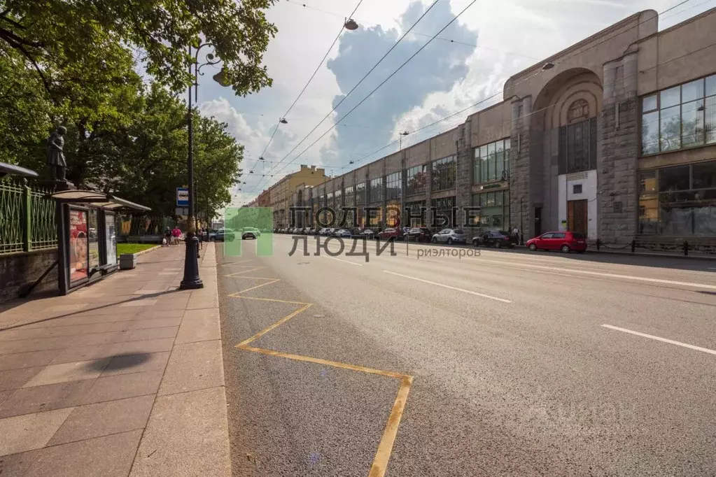 Комната Санкт-Петербург Литейный просп., 60 (24.0 м) - Фото 1