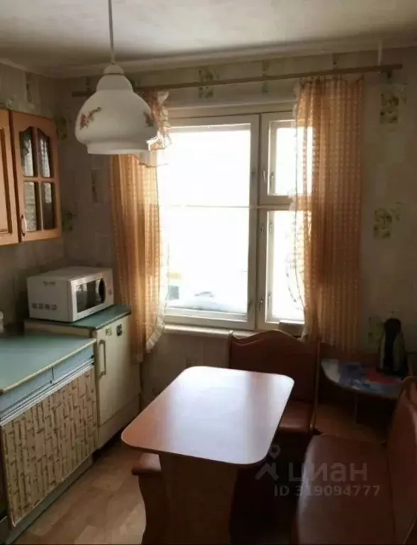 2-к кв. Мурманская область, Мурманск ул. Ломоносова, 3 (46.0 м) - Фото 0