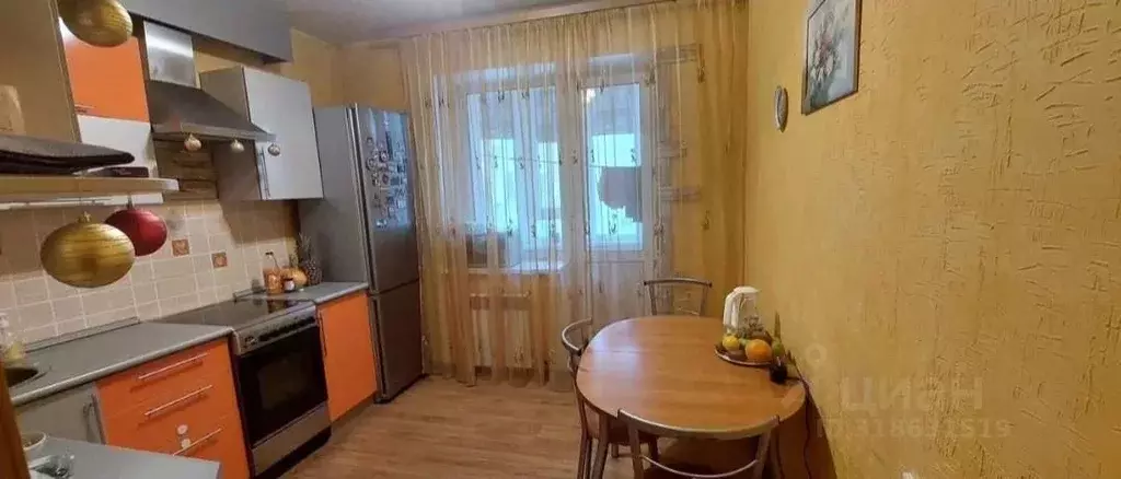 2-к кв. Омская область, Омск Пригородная ул., 5 (65.0 м) - Фото 1