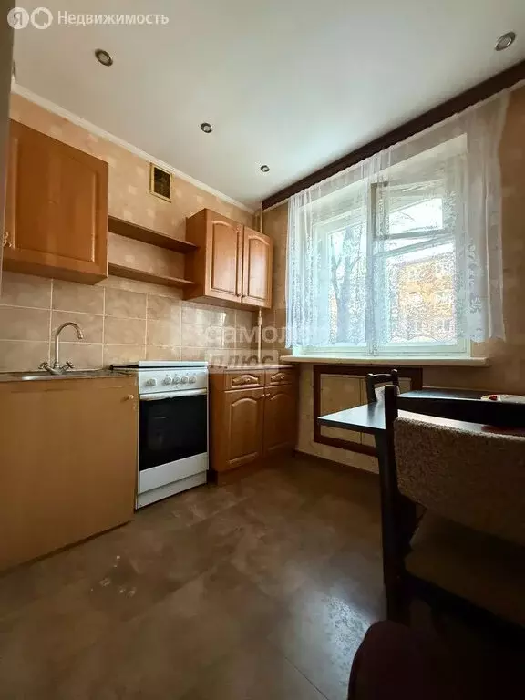 3-комнатная квартира: Одинцово, Можайское шоссе, 106 (51.5 м) - Фото 1