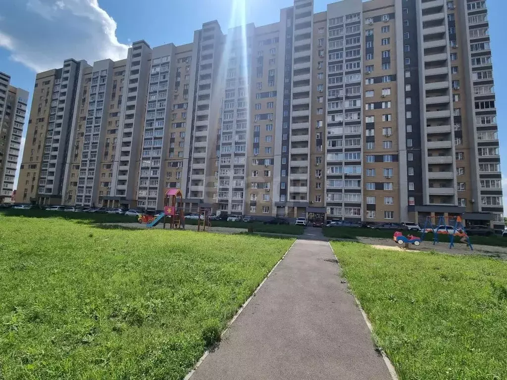 3-к кв. Тамбовская область, Тамбов Селезневская ул., 2Бк2 (82.7 м) - Фото 1