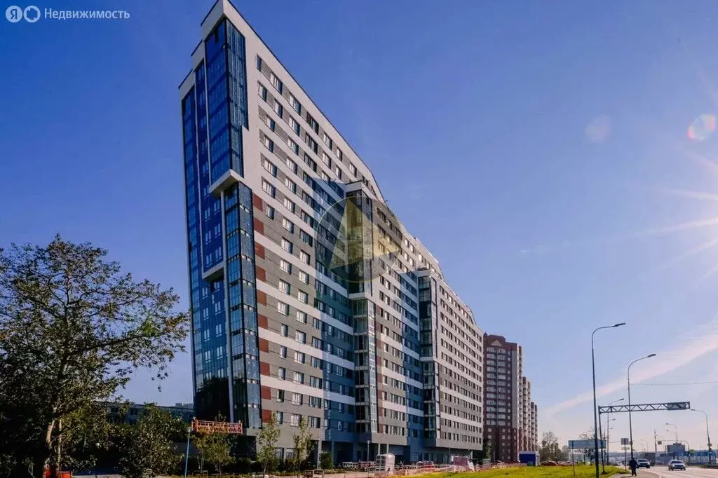 3-комнатная квартира: Санкт-Петербург, Октябрьская набережная, 120 ... - Фото 2