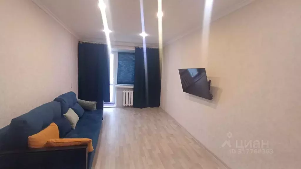 2-к кв. Владимирская область, Александров ул. Терешковой, 11 (45.0 м) - Фото 0
