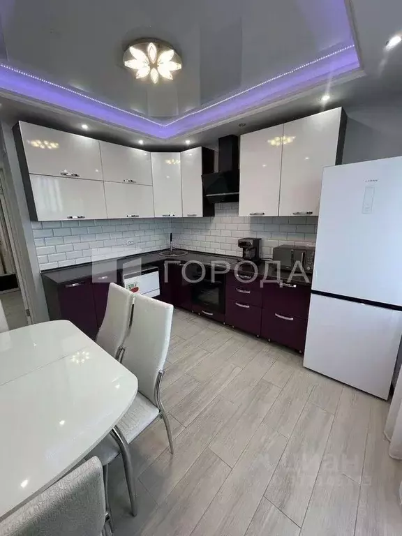 3-к кв. Новосибирская область, Новосибирск Танковая ул., 32 (75.2 м) - Фото 0