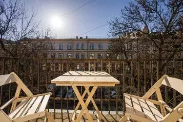 3-к кв. Санкт-Петербург 2-я Васильевского острова линия, 49 (64.0 м) - Фото 0