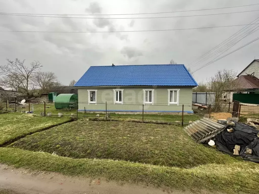 Дом в Смоленская область, Вязьма ул. Орджоникидзе, 61 (63 м) - Фото 1