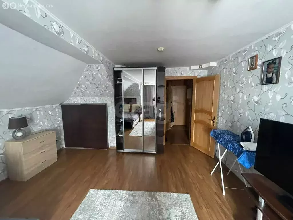 2-комнатная квартира: Приморье, Офицерская улица, 4 (52 м) - Фото 0