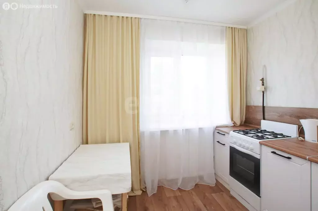 2-комнатная квартира: Омск, Космический проспект, 25 (49 м) - Фото 1