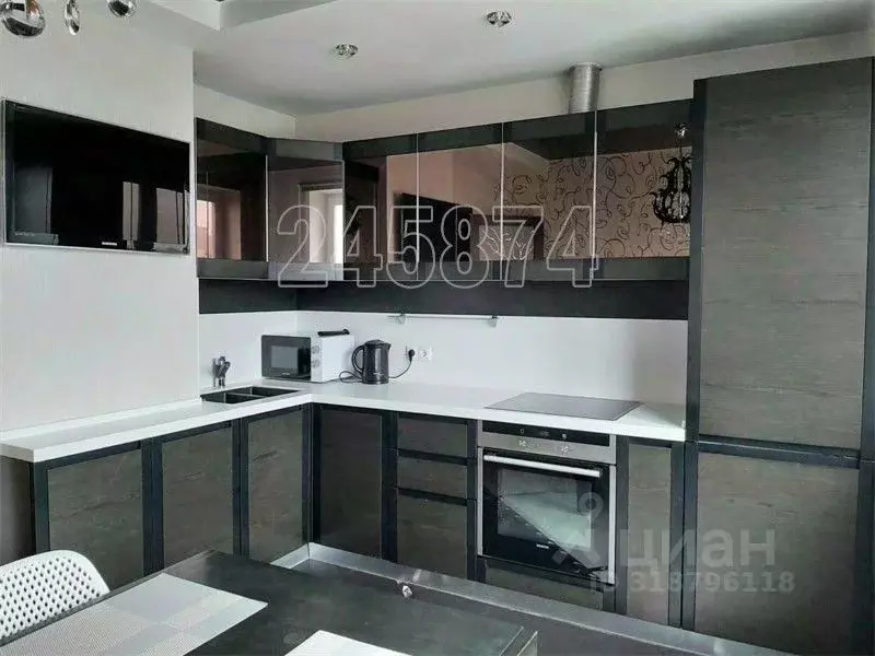 3-к кв. Москва ул. Островитянова, 15К1 (73.0 м) - Фото 0