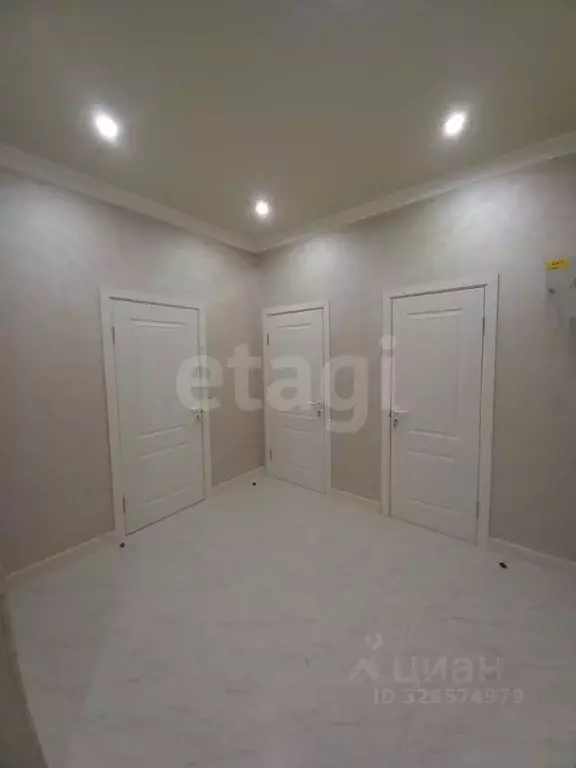 2-к кв. Ингушетия, Назрань Московская ул. (70.0 м) - Фото 1