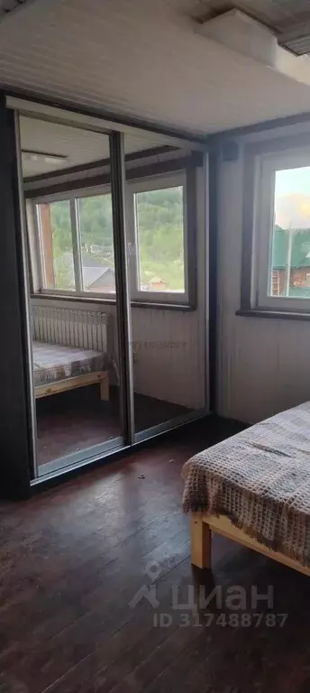 Дом в Алтай, Горно-Алтайск ул. Газпрома (25 м) - Фото 1