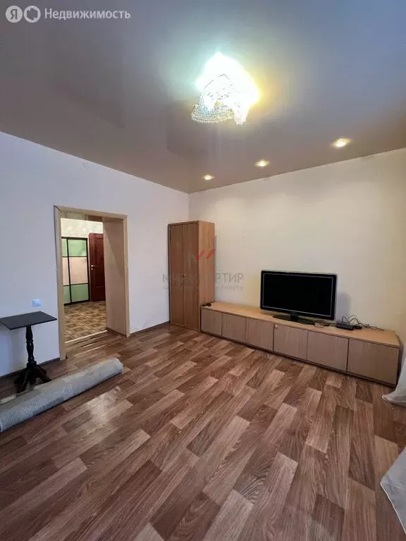 3-комнатная квартира: Черногорск, улица Ленина, 46 (72.8 м) - Фото 2