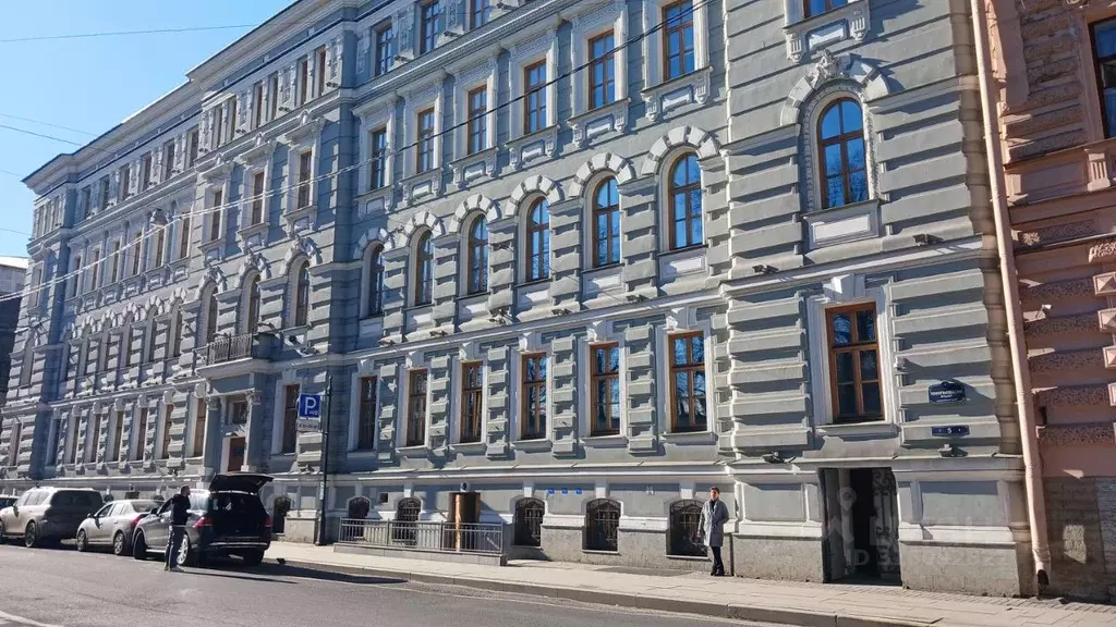 Помещение свободного назначения в Санкт-Петербург Конногвардейский ... - Фото 0