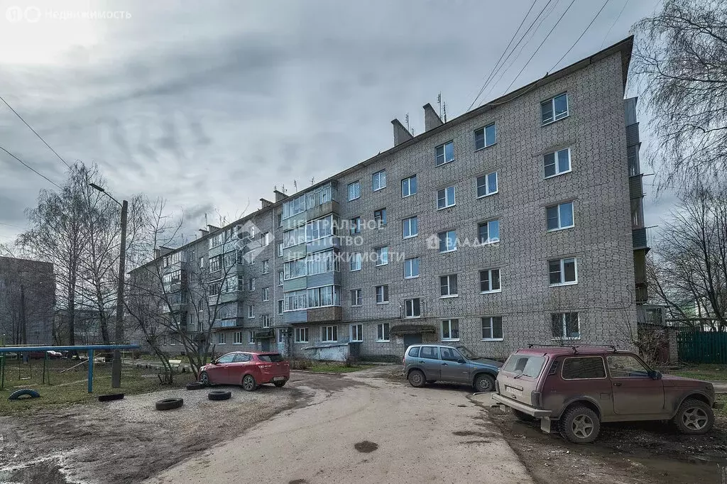 3-комнатная квартира: Рыбное, Юбилейная улица, 8 (52.9 м) - Фото 1