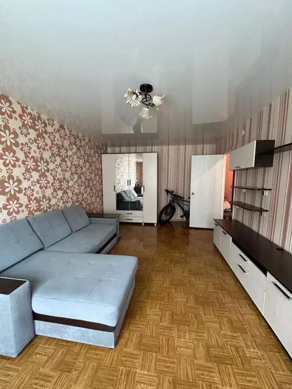 1-к кв. Вологодская область, Череповец Остинская ул., 5 (35.0 м) - Фото 1