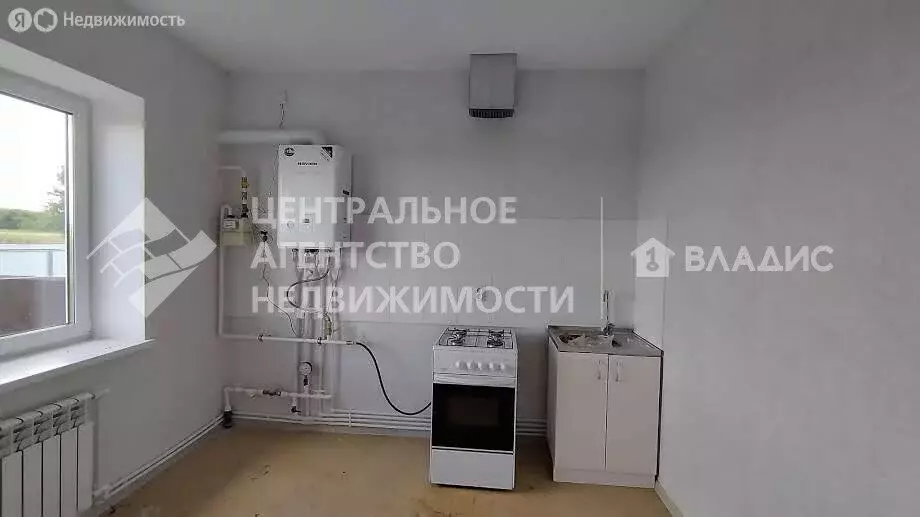 2-комнатная квартира: Чучковский район, село Пертово (53.2 м) - Фото 0