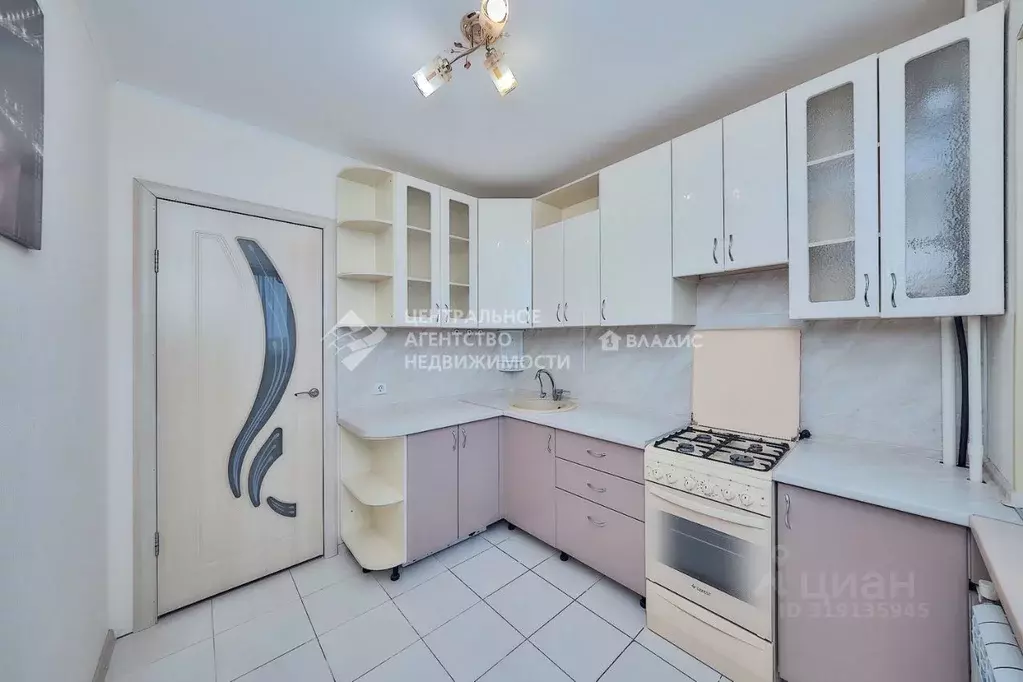 1-к кв. Рязанская область, Рязань ул. Семчинская, 11к1 (25.9 м) - Фото 0