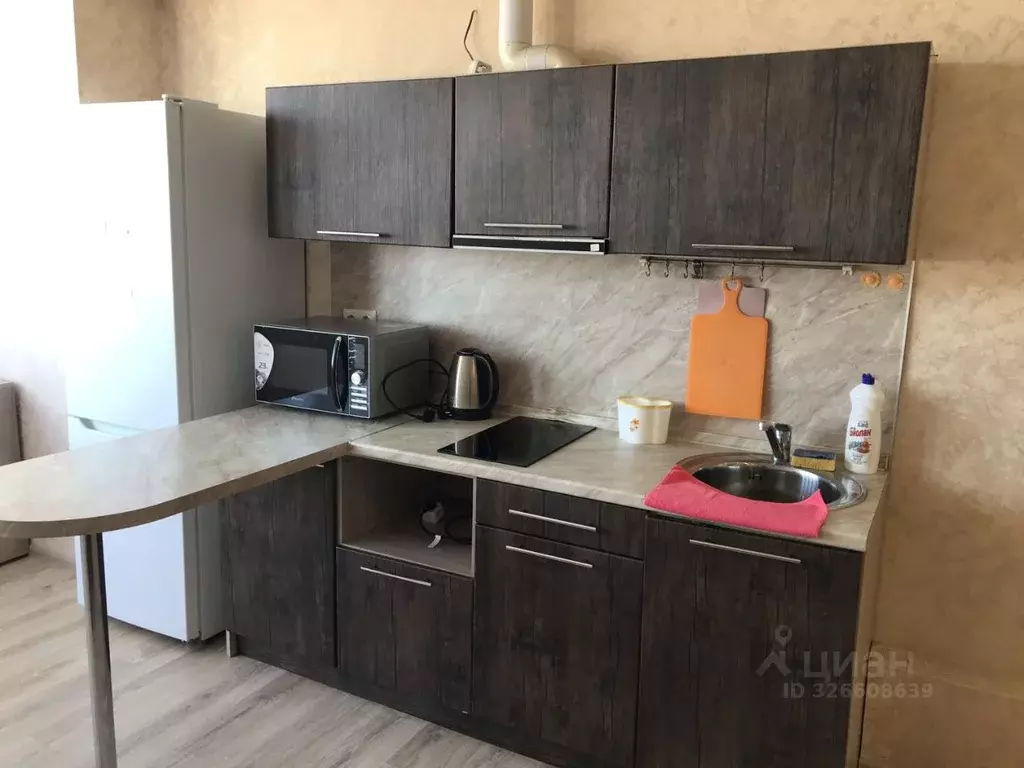 2-к кв. Приморский край, Артем ул. Фрунзе, 8/1 (55.0 м) - Фото 2