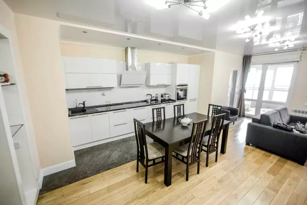 3-к кв. Краснодарский край, Сочи Центральный мкр, ул. Первомайская, 19 ... - Фото 2