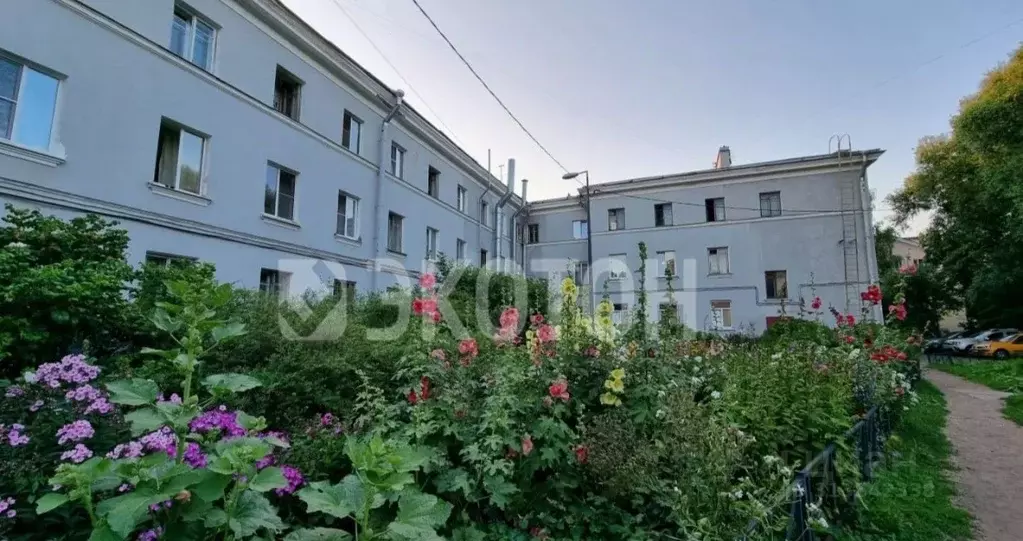 Комната Санкт-Петербург Среднеохтинский просп., 33/15 (13.0 м) - Фото 1