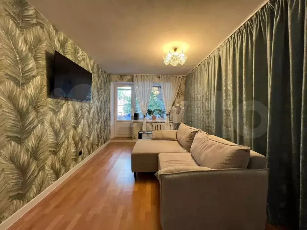 3-к. квартира, 70 м, 2/9 эт. - Фото 0