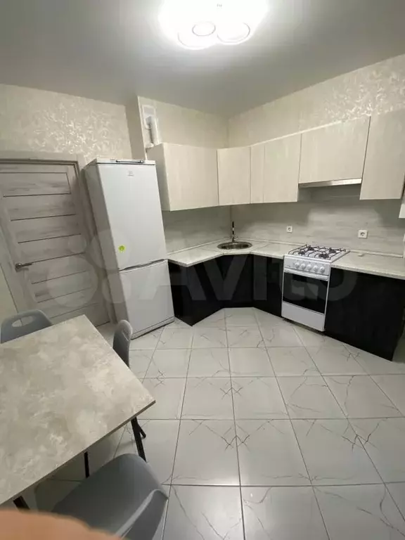 1-к. квартира, 40 м, 12/16 эт. - Фото 0