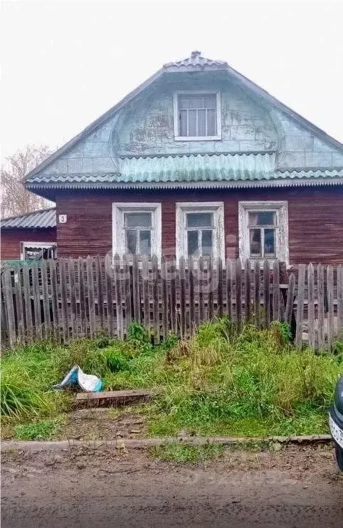 Дом в Вологодская область, Сокол ул. Александра Матросова, 3 (50 м) - Фото 1