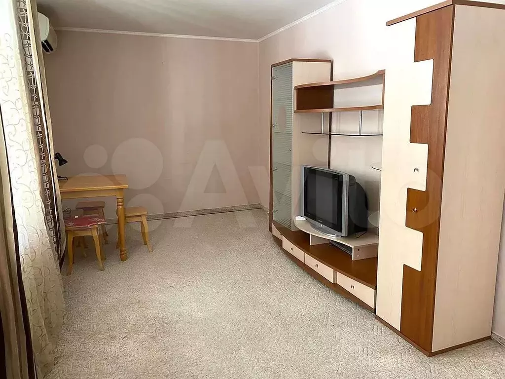 3-к. квартира, 73 м, 1/6 эт. - Фото 1