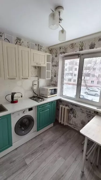 2-к. квартира, 45 м, 2/5 эт. - Фото 0
