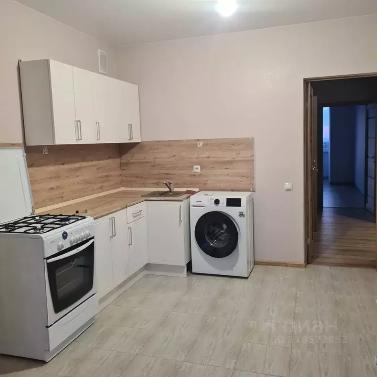 3-к кв. Северная Осетия, Владикавказ ул. Курсантов-Кировцев, 12 (96.0 ... - Фото 0