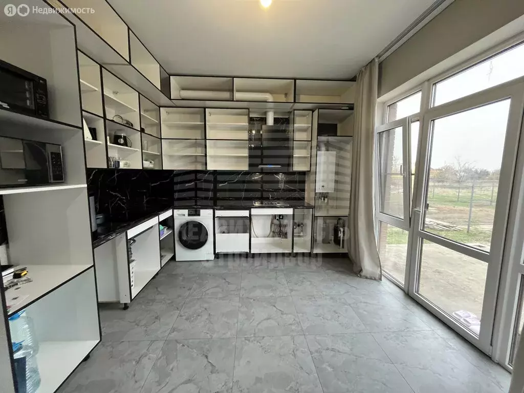 Дом в Неклиновский район, Вареновское сельское поселение, село ... - Фото 1